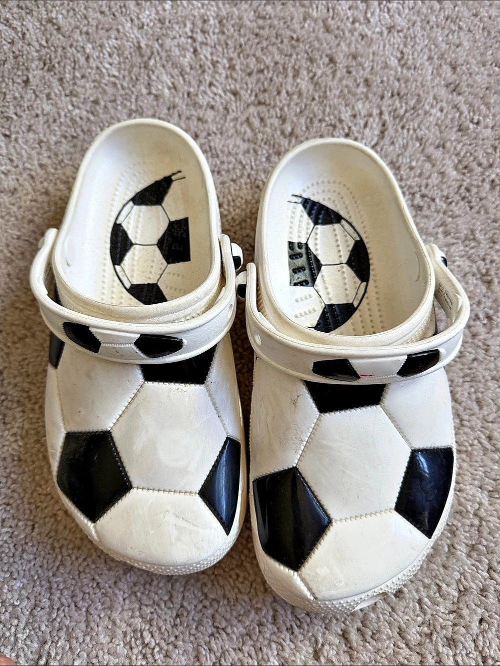 Crocs Kids' Classic Soccer Ball Clog White & Black Kids US 6